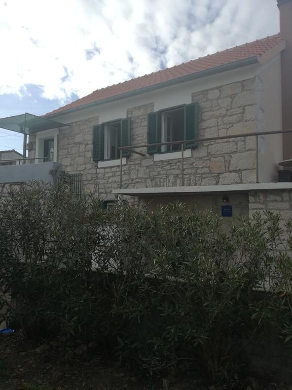 Apartman Ante Murter Bagian luar foto