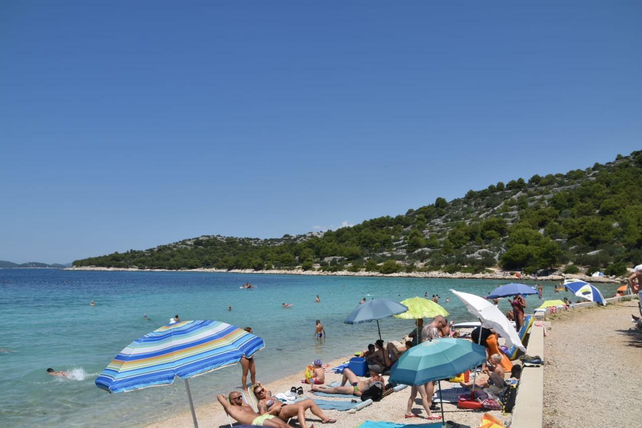 Apartman Ante Murter Bagian luar foto